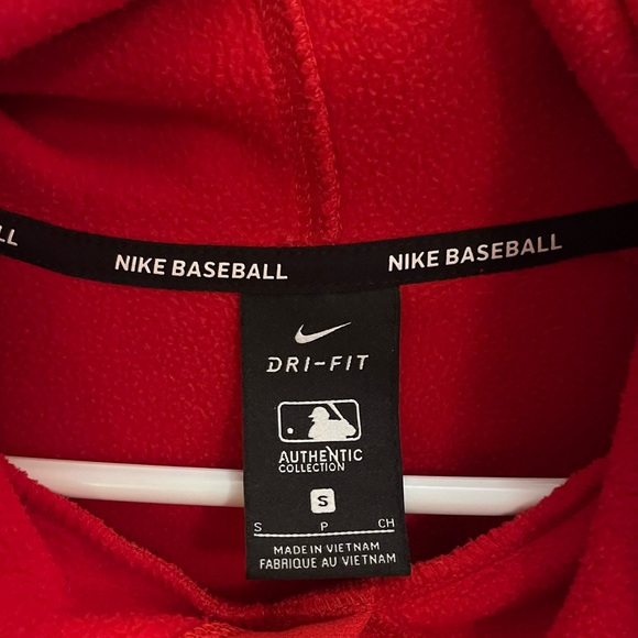 Boston Red Sox Nike Authentic Collection Therma Performance Pullover Hoodie - Picture 3 of 6